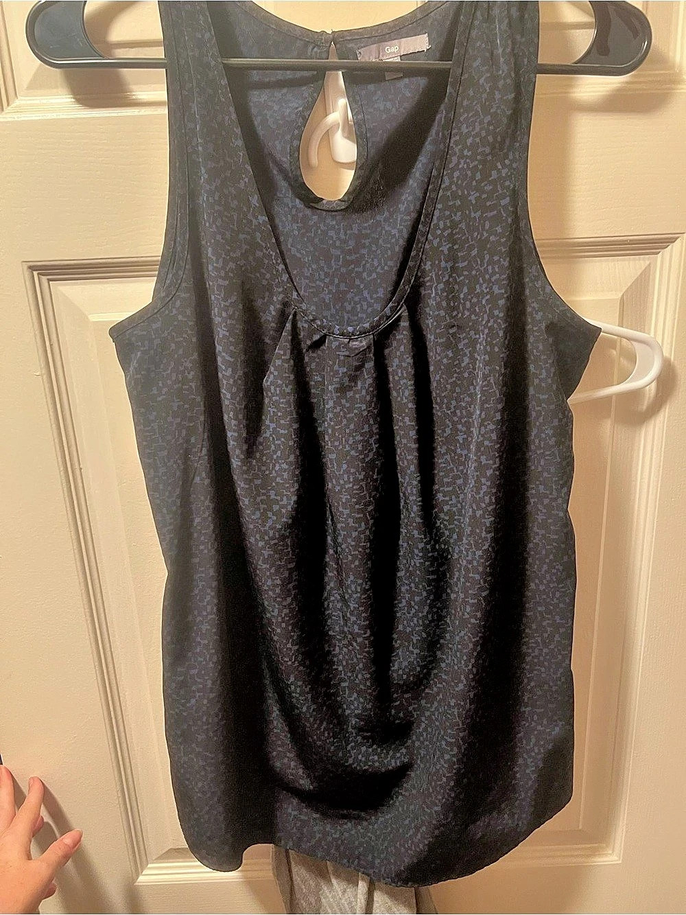 Gap Printed Tank Top in Black & Blue Size Medium